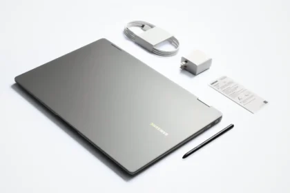 Samsung Galaxy Book5 Pro 360 - with equipments you will get in box